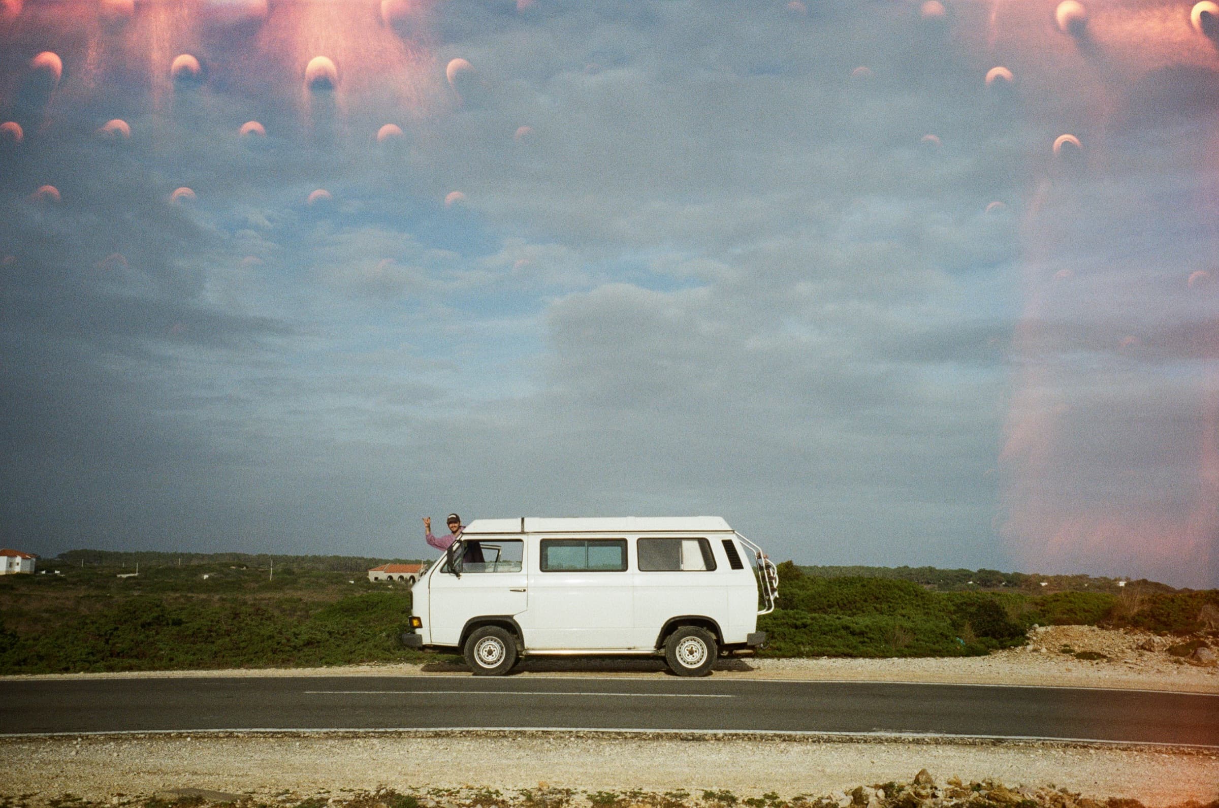 Treevangang — van life and surf photography, Portugal. Photography by Nic & Lenz Rataj